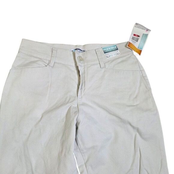 Lee Relaxed Fit Flexible Comfort Slimming Chino Style Pants Women Size 4 P Beige - Picture 2 of 8